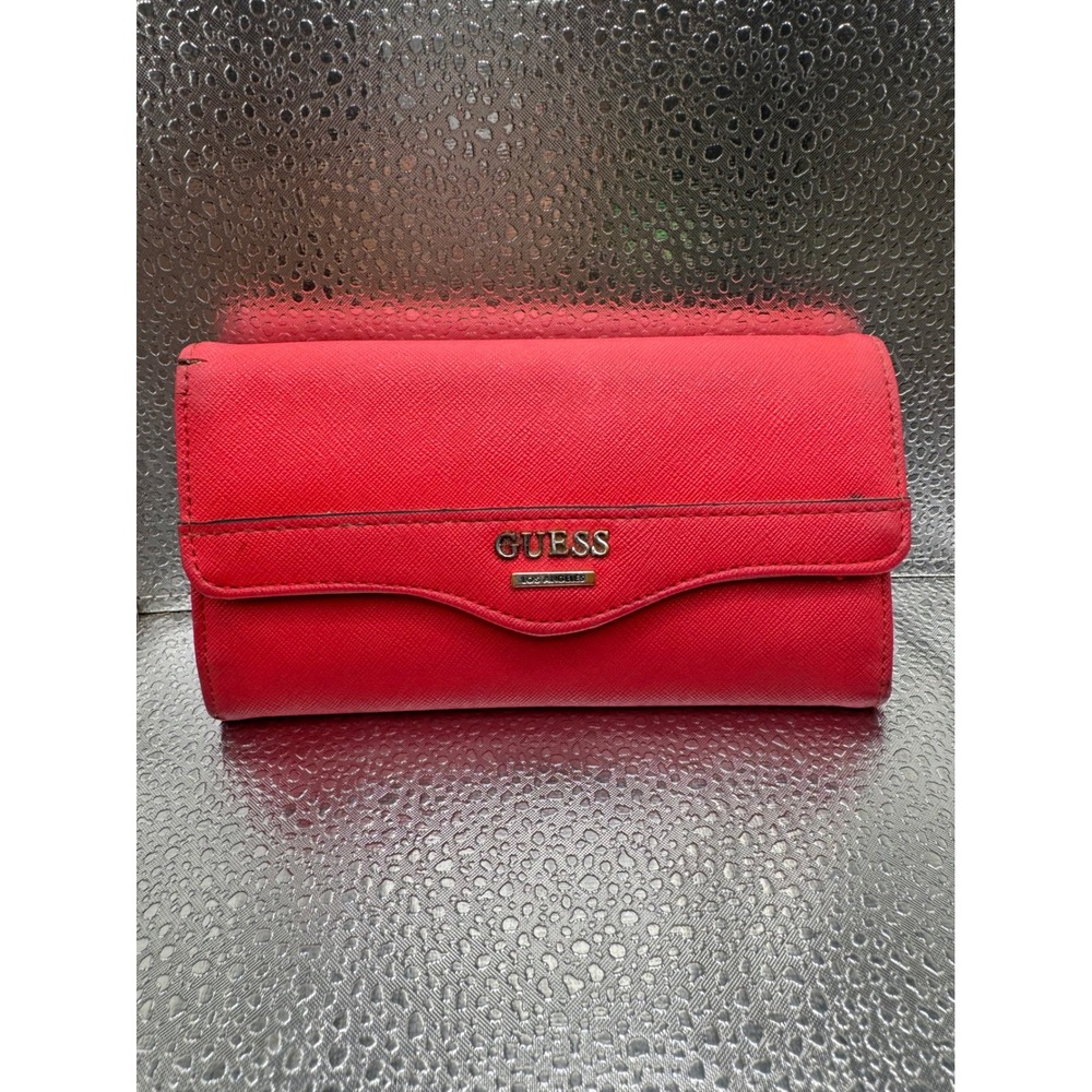 Guess Los Angeles‎ Red Saffiano Trifold Wallet Gold Logo Envelope Flap Clutch